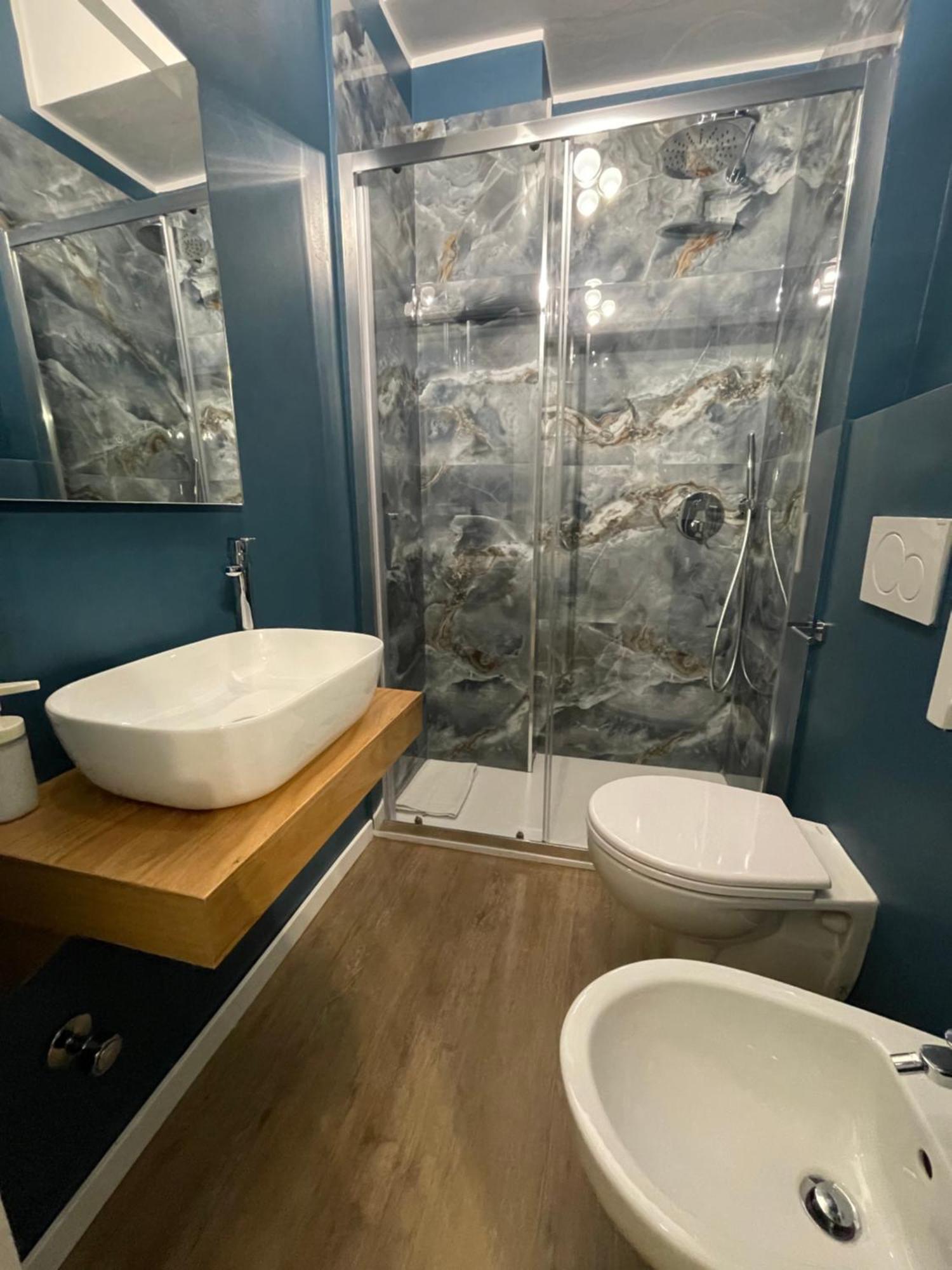 Isvi Bari Comfort Rooms المظهر الخارجي الصورة